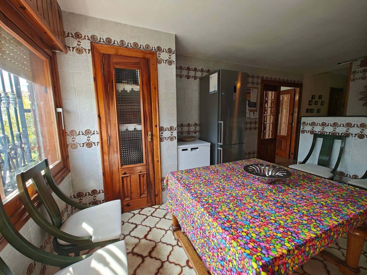 5 soveværelse Villa til salg i Macastre med swimmingpool garage - € 340.000 (Ref: 8551192)