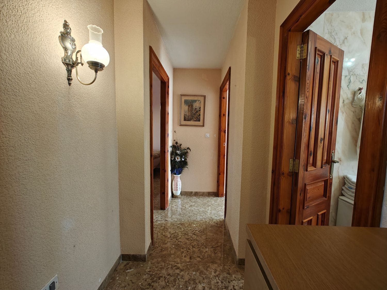 5 soveværelse Villa til salg i Macastre med swimmingpool garage - € 340.000 (Ref: 8551192)