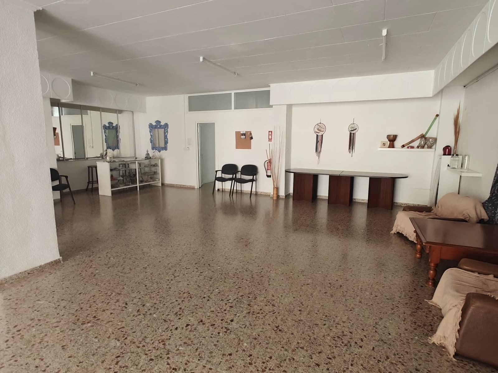 Erhverv til salg i Bunol - € 140.000 (Ref: 8561455)