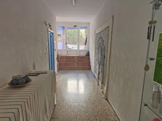 Erhverv til salg i Buñol - € 140.000 (Ref: 8561455)