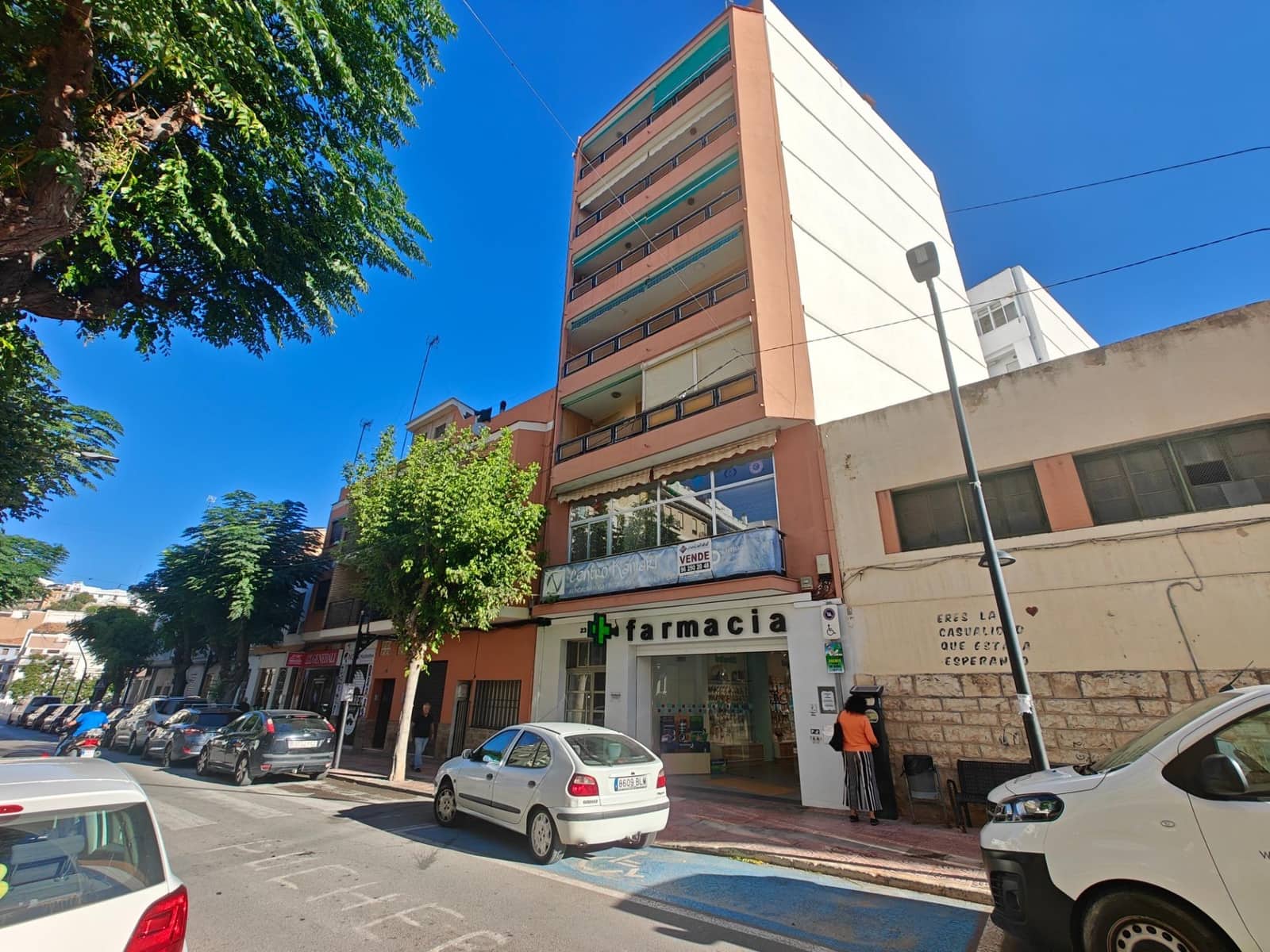 Erhverv til salg i Bunol - € 140.000 (Ref: 8561455)