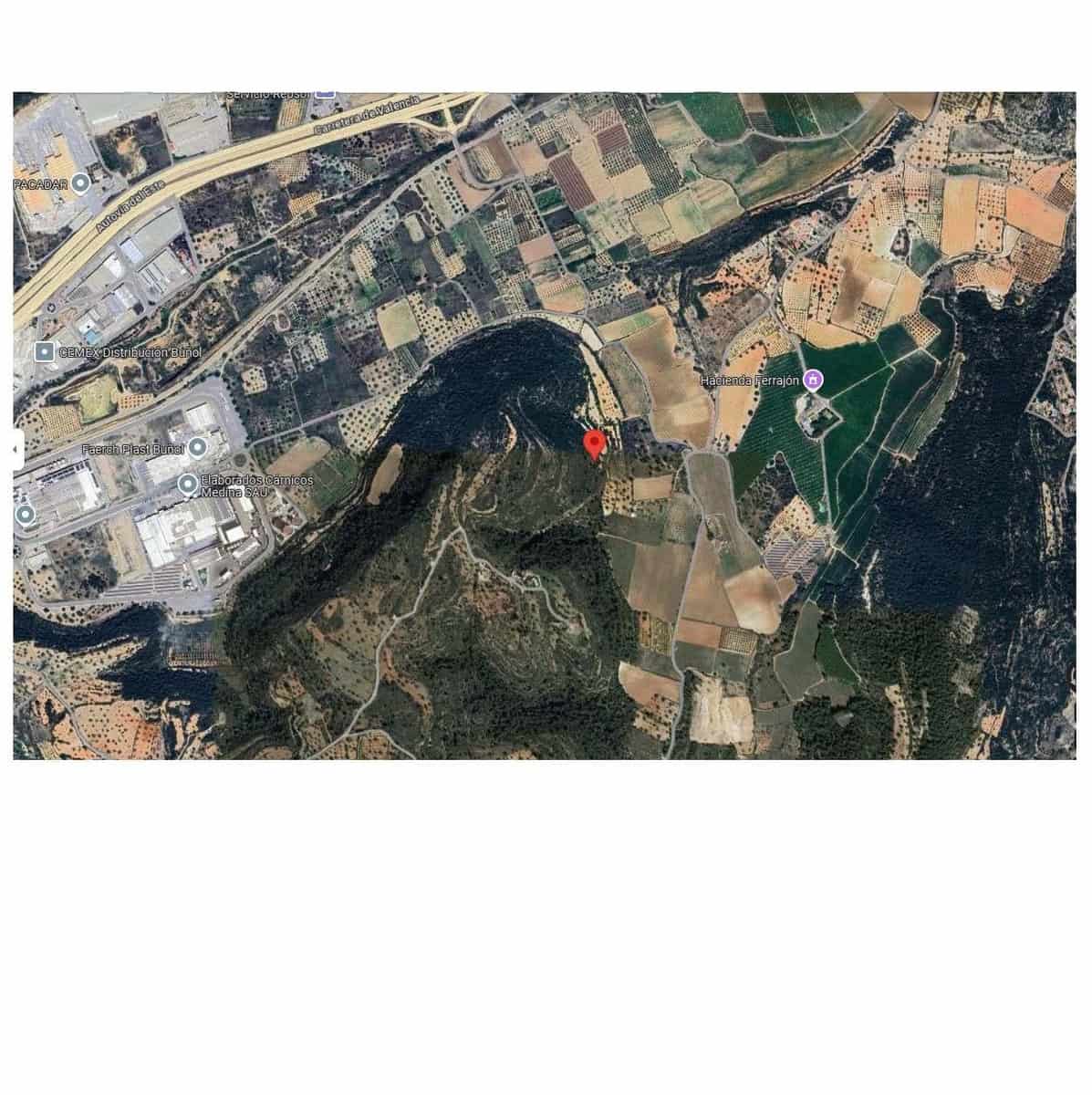 Grunde uden byggetilladelser til salg i Bunol - € 25.000 (Ref: 8576706)