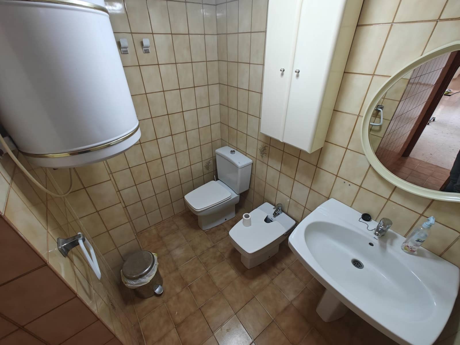 Erhverv til leje i Bunol - € 750 (Ref: 8584237)