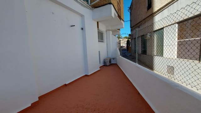 Kommersiell til leie i Buñol - € 500 (Ref: 8588985)