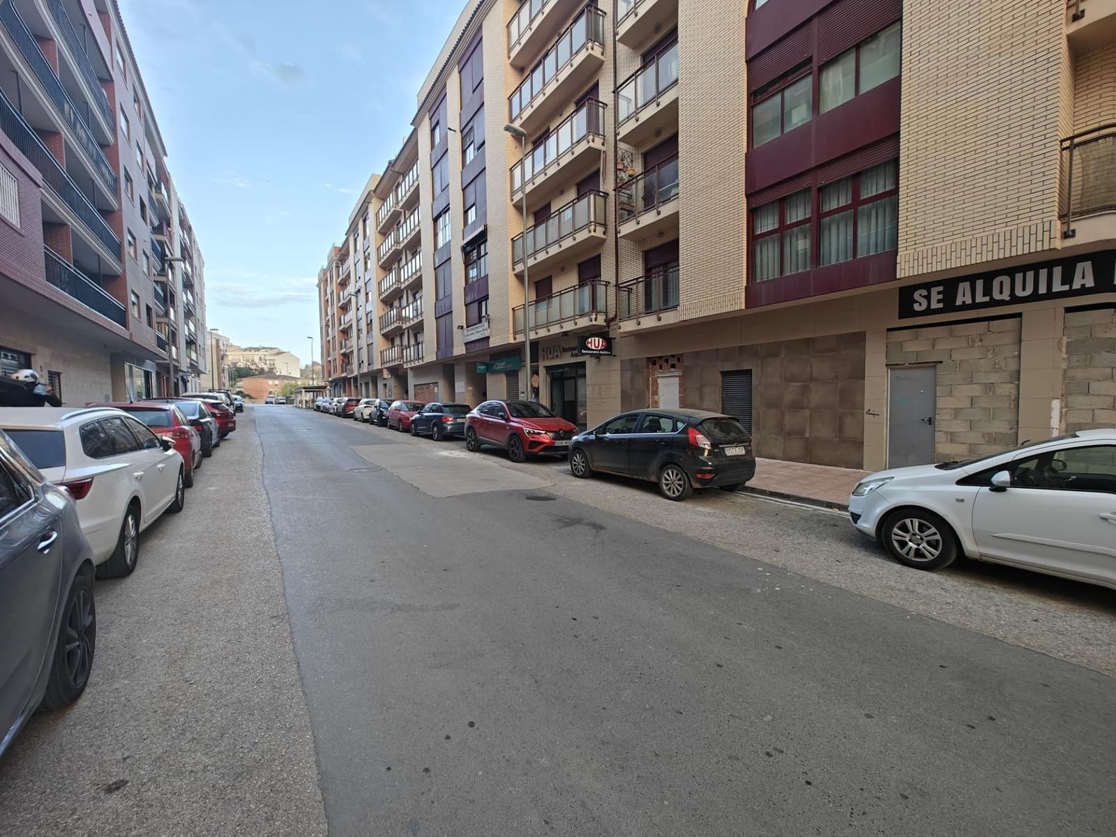 Erhverv til leje i Bunol - € 300 (Ref: 8672030)