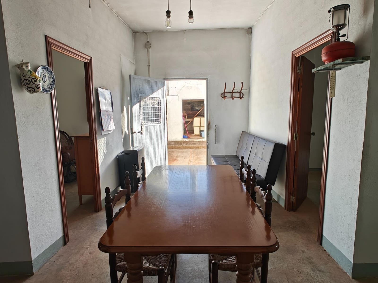 3 soveværelse Villa til salg i Dos Aguas med swimmingpool garage - € 69.900 (Ref: 8792637)