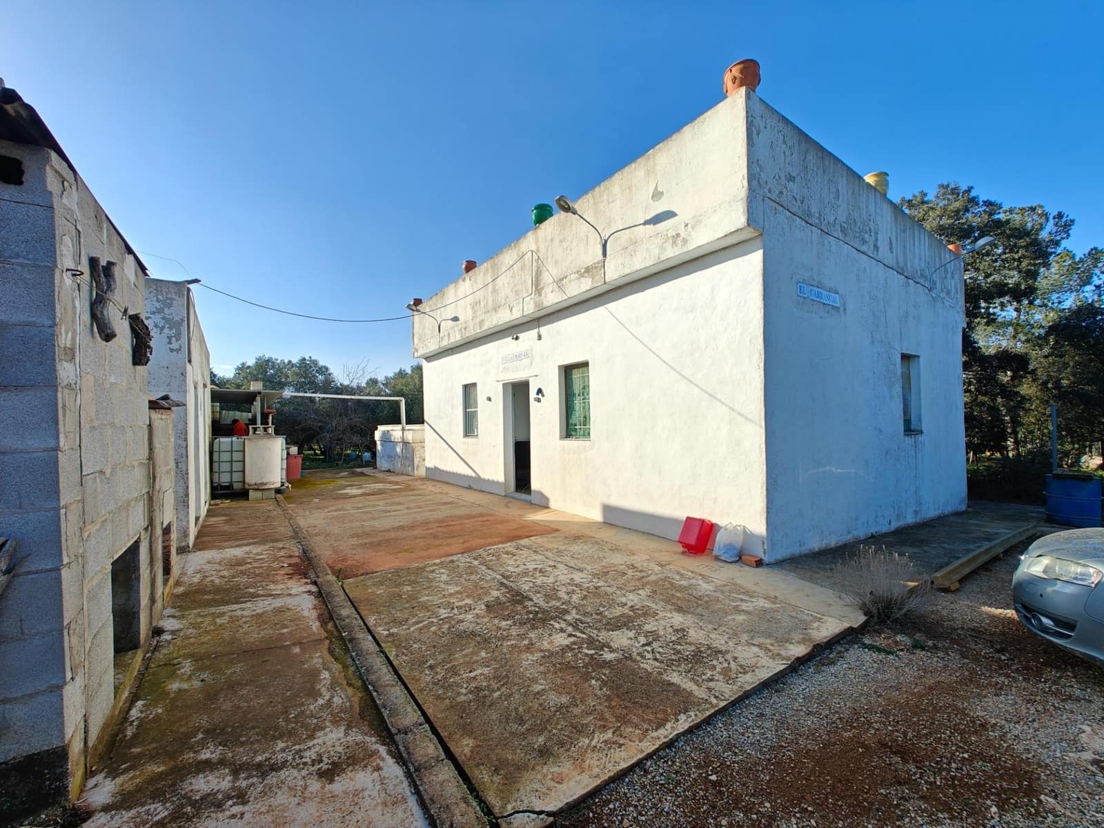 3 soveværelse Villa til salg i Dos Aguas med swimmingpool garage - € 69.900 (Ref: 8792637)