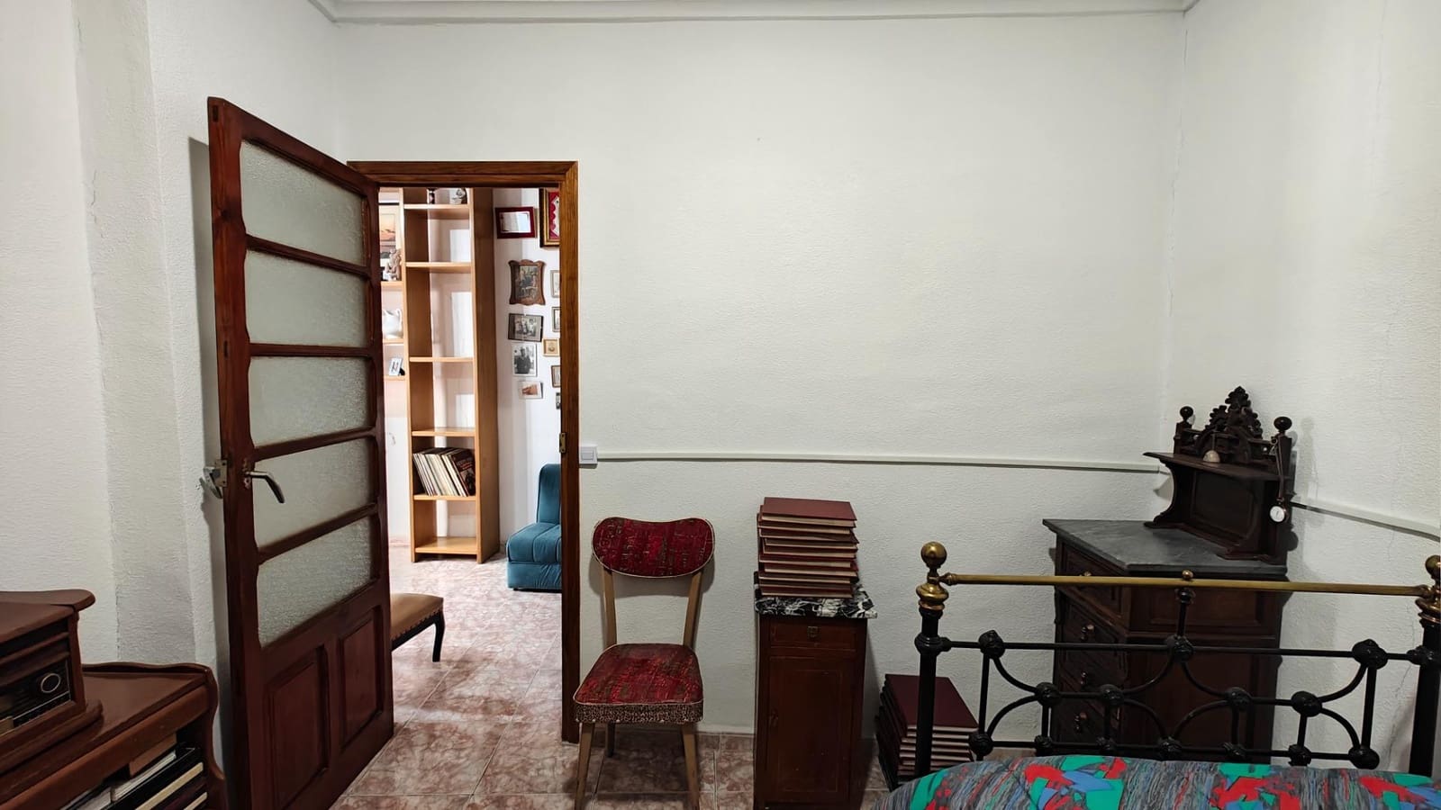 4 sovrum Lägenhet till salu i Bunol - 90 000 € (Ref: 8798872)