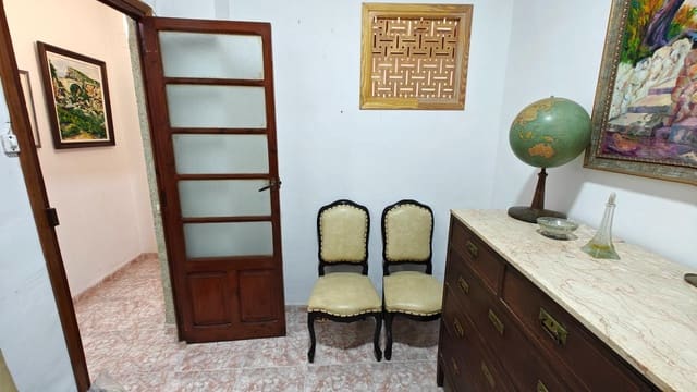 4 sovrum Lägenhet till salu i Buñol - 90 000 € (Ref: 8798872)