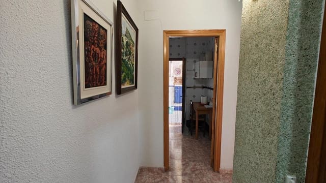 4 sovrum Lägenhet till salu i Buñol - 90 000 € (Ref: 8798872)