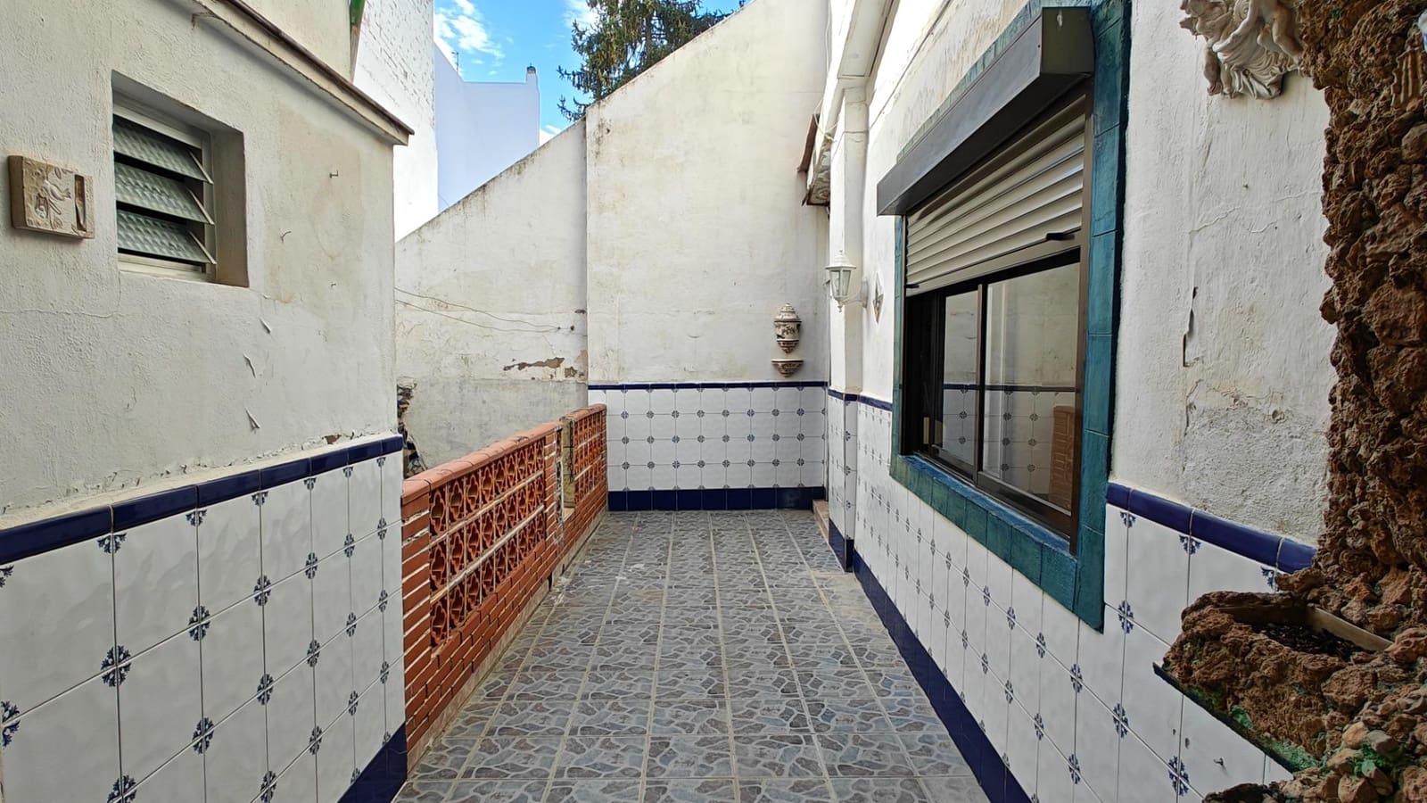 4 sovrum Lägenhet till salu i Bunol - 90 000 € (Ref: 8798872)