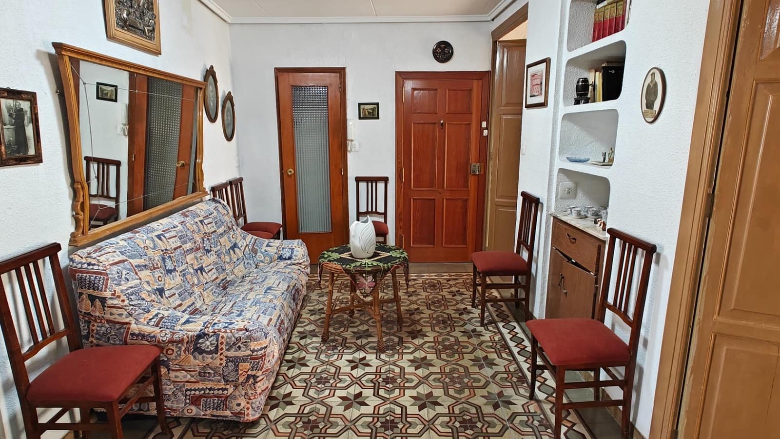 4 sovrum Lägenhet till salu i Bunol - 90 000 € (Ref: 8798872)