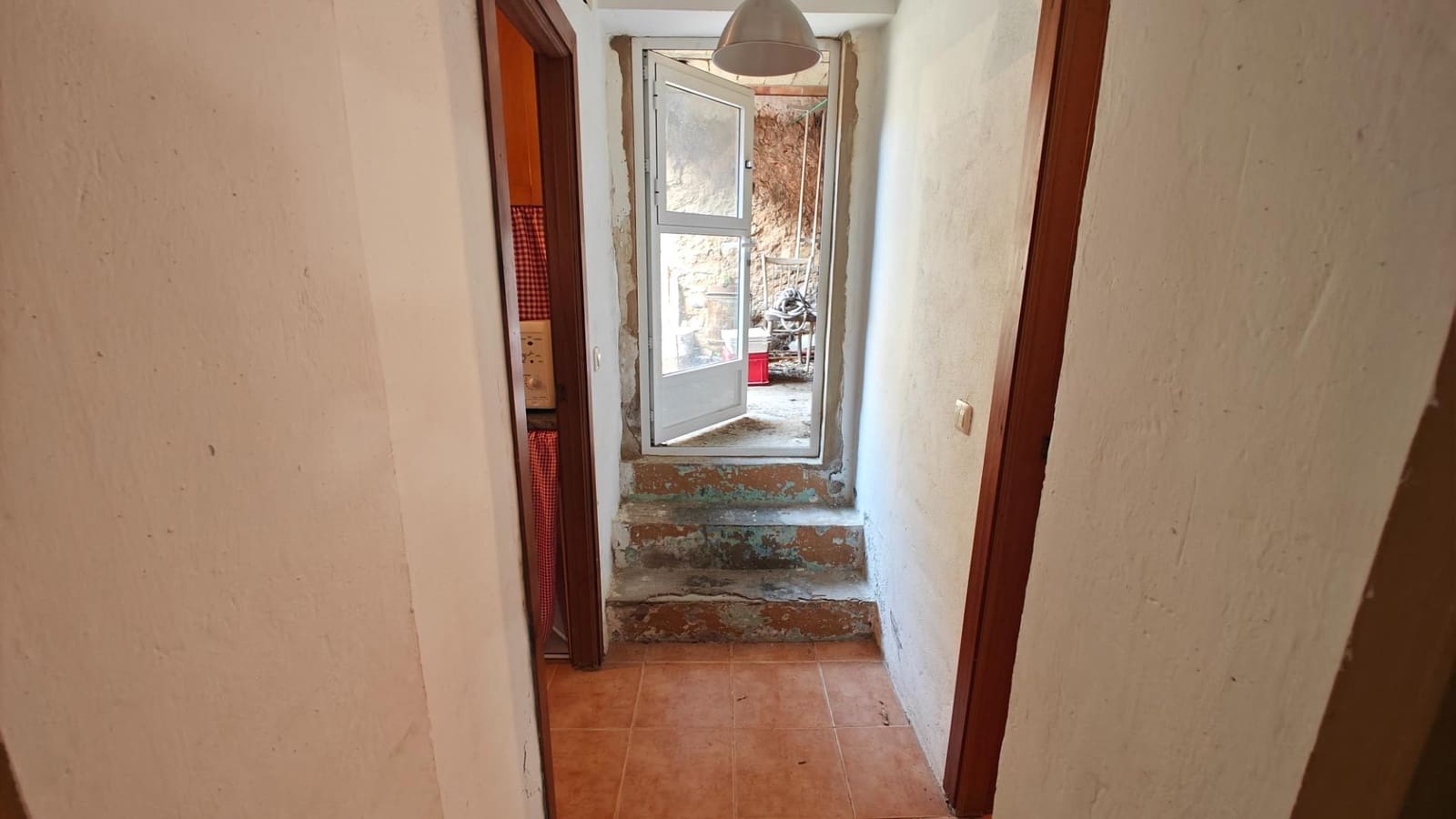 3 soveværelse Byhus til salg i Cortes de Pallas med garage - € 55.000 (Ref: 8895015)