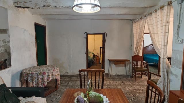 3 sovrum Hus till salu i Cortes de Pallás med garage - 55 000 € (Ref: 8895015)