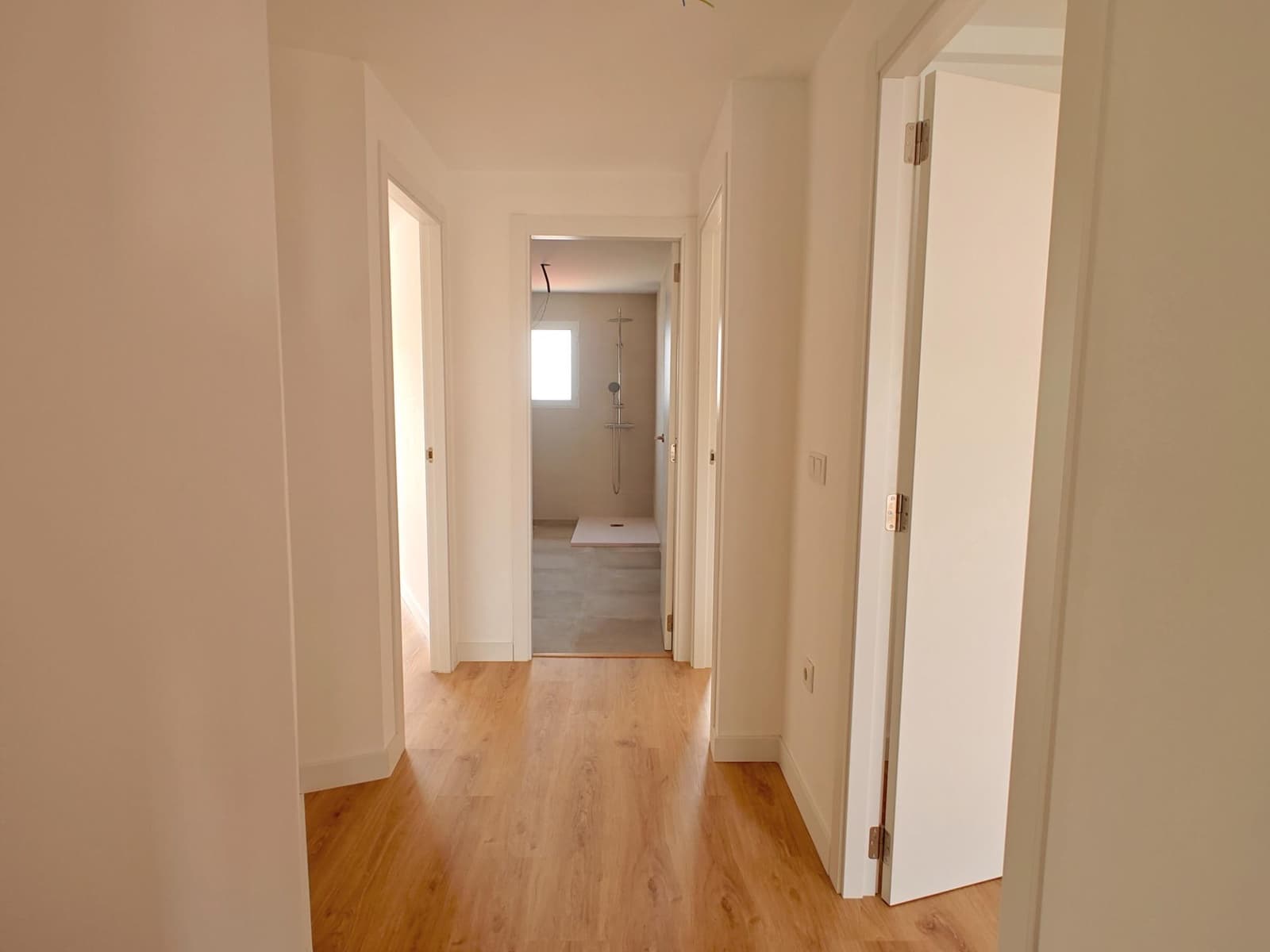 4 soveværelse Rækkehus til salg i Bunol med garage - € 305.000 (Ref: 8913173)