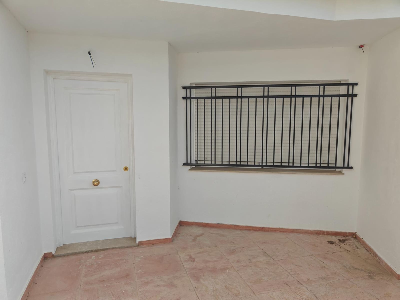 4 soveværelse Rækkehus til salg i Bunol med garage - € 305.000 (Ref: 8913173)