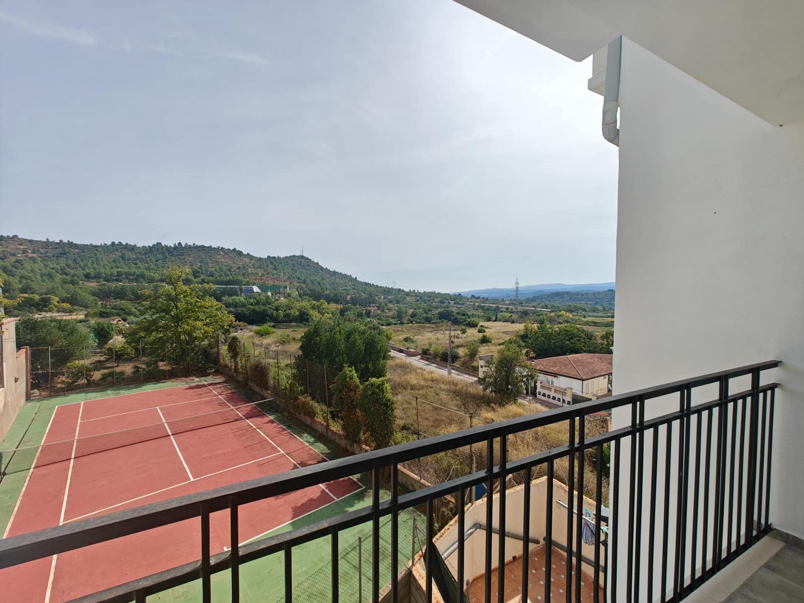 4 soveværelse Rækkehus til salg i Bunol med garage - € 305.000 (Ref: 8913173)