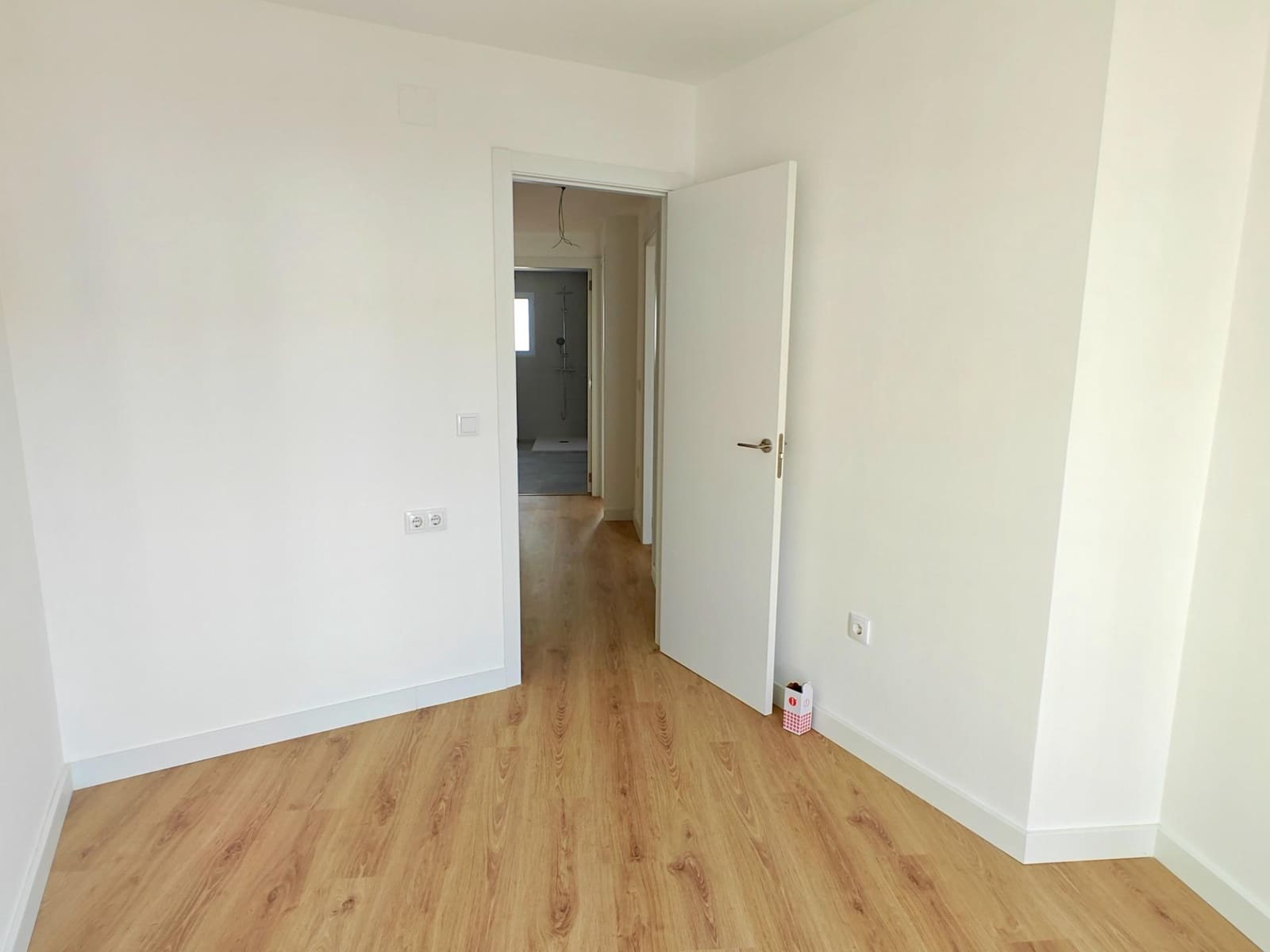 4 soveværelse Rækkehus til salg i Bunol med garage - € 305.000 (Ref: 8913173)