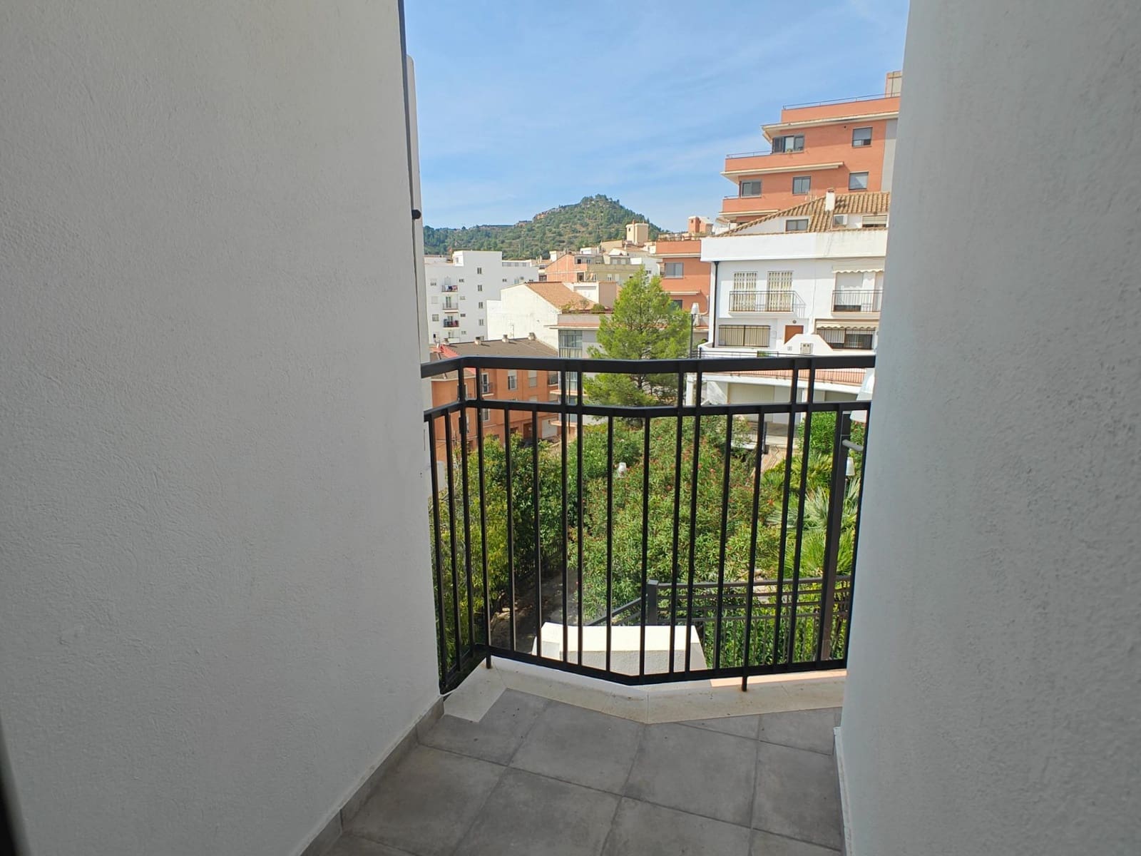 4 soveværelse Rækkehus til salg i Bunol med garage - € 305.000 (Ref: 8913173)