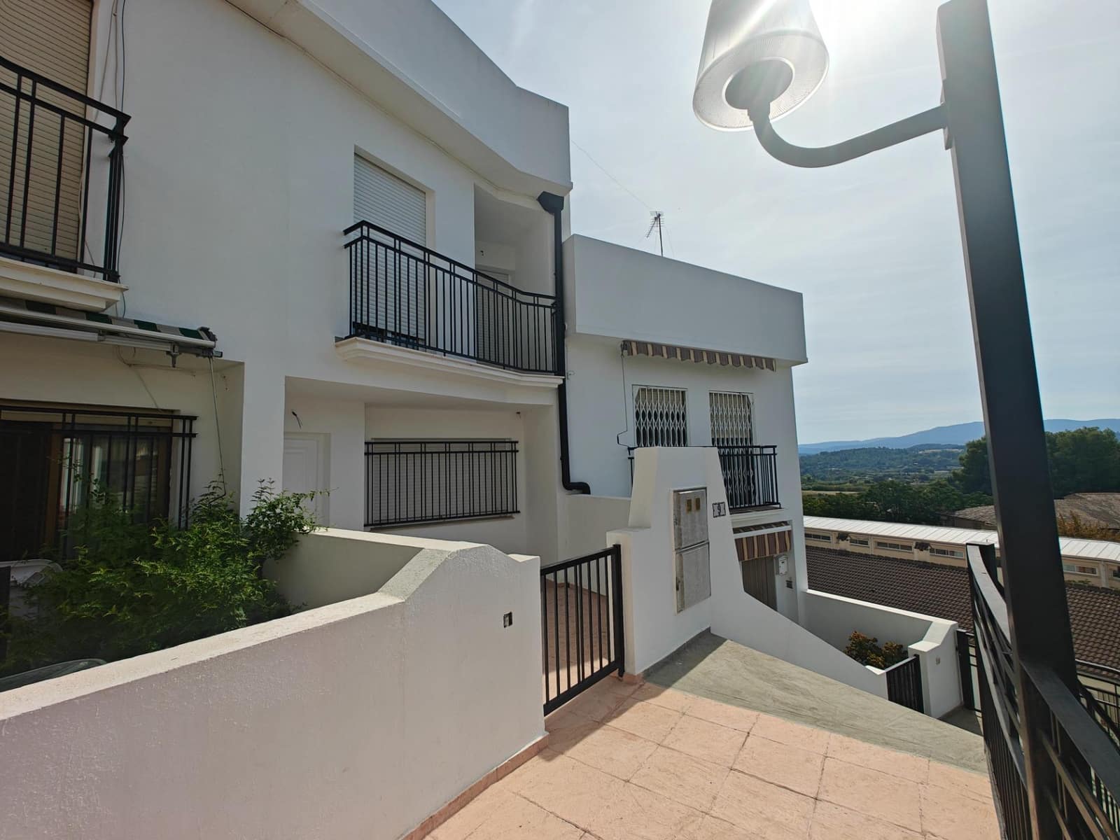 4 soveværelse Rækkehus til salg i Bunol med garage - € 305.000 (Ref: 8913173)