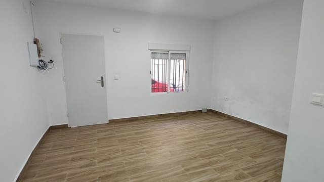 3 chambre Appartement à vendre à Buñol - 75 000 € (Ref: 8932253)