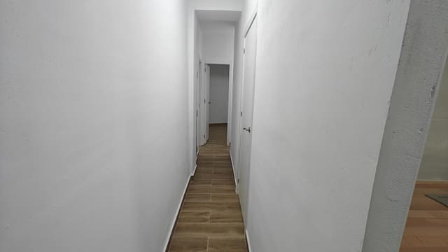 3 chambre Appartement à vendre à Buñol - 75 000 € (Ref: 8932253)