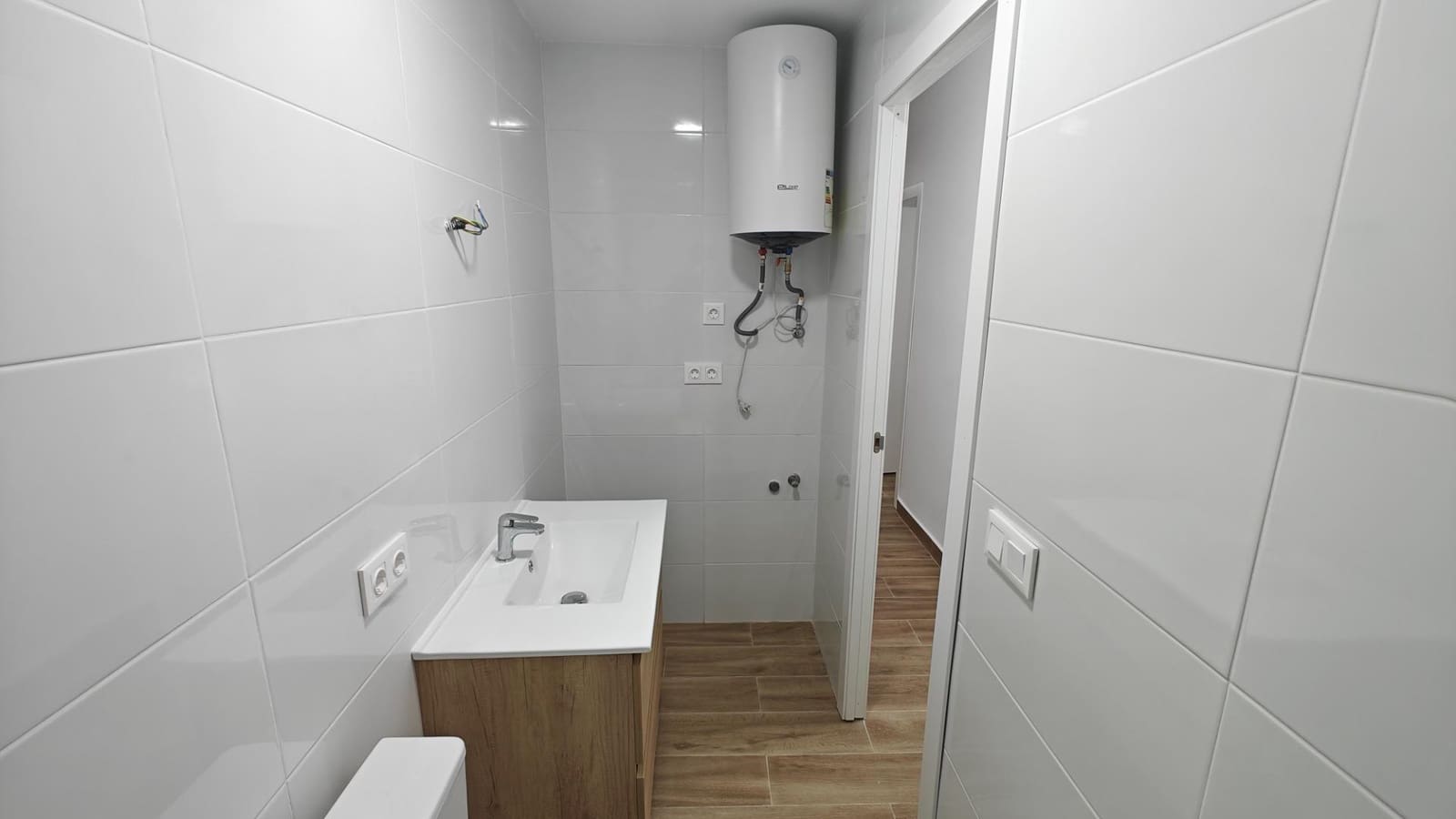 3 soverom Leilighet til salgs i Bunol - € 75 000 (Ref: 8932253)