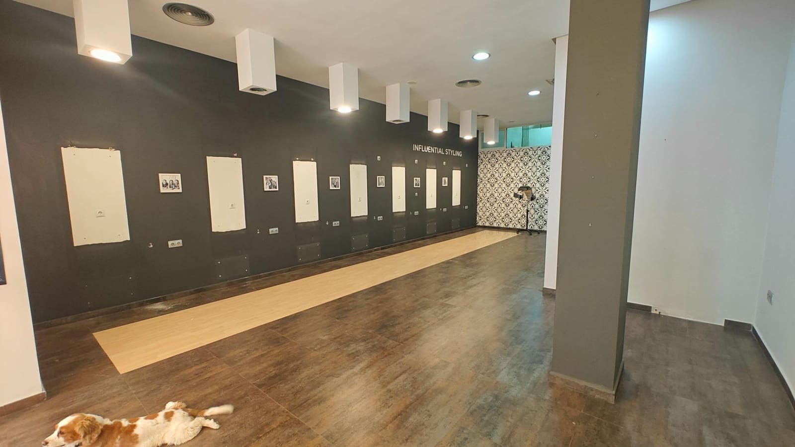 Erhverv til salg i Bunol - € 145.000 (Ref: 8952707)