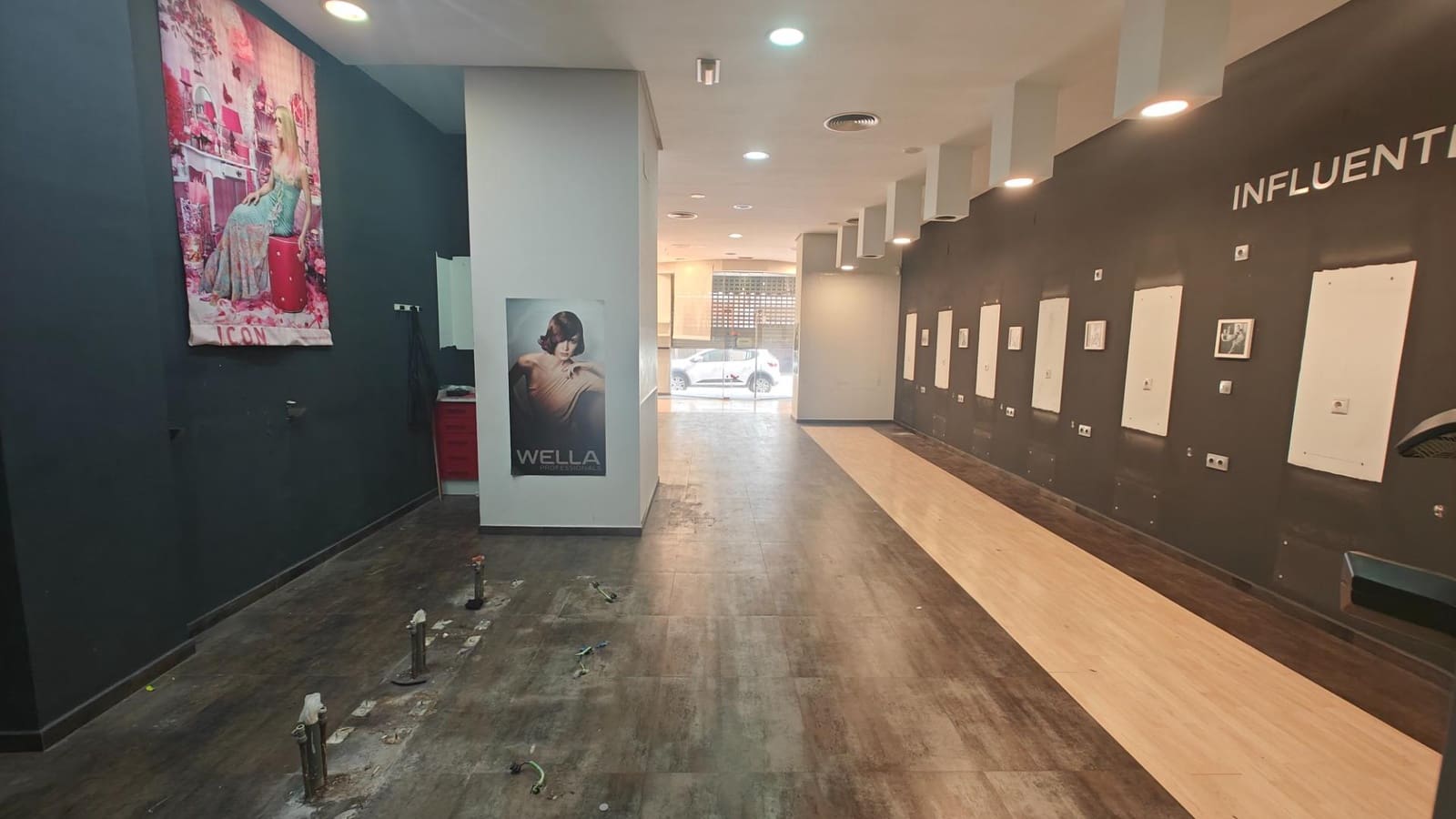 Erhverv til salg i Bunol - € 145.000 (Ref: 8952707)