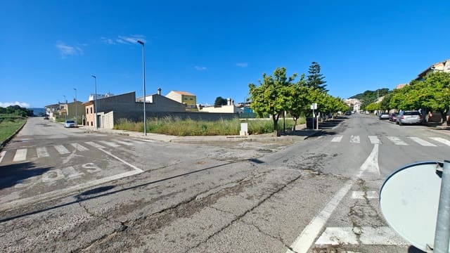 Building Plot for sale in Yátova - € 140,000 (Ref: 8979565)