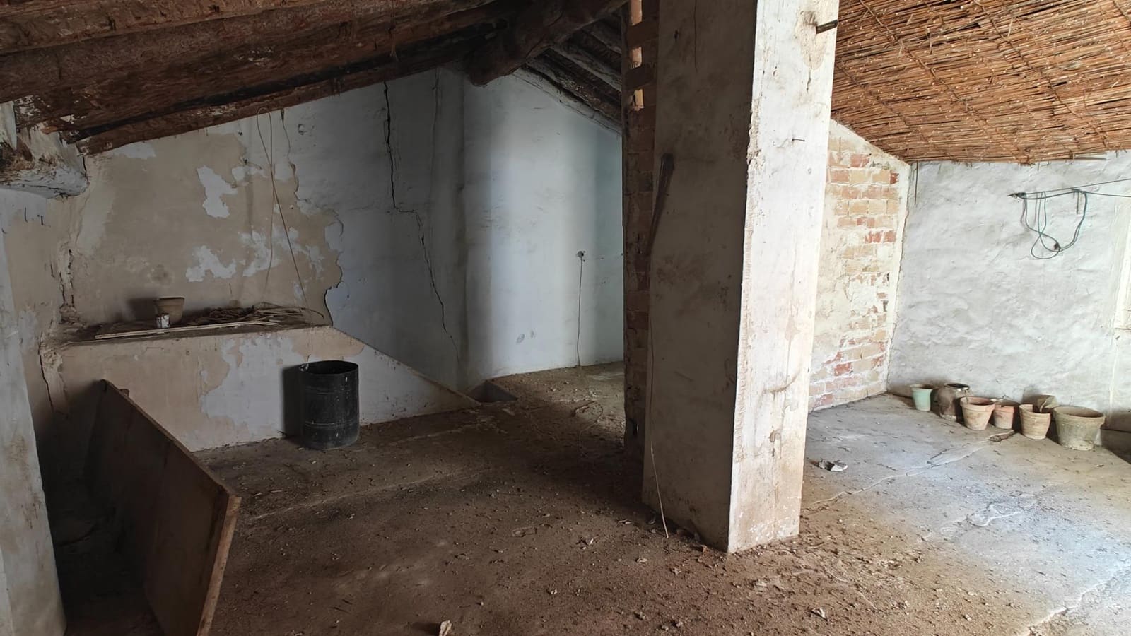 2 slaapkamer Finca/Landhuis te koop in Yatova - € 60.000 (Ref: 8979566)