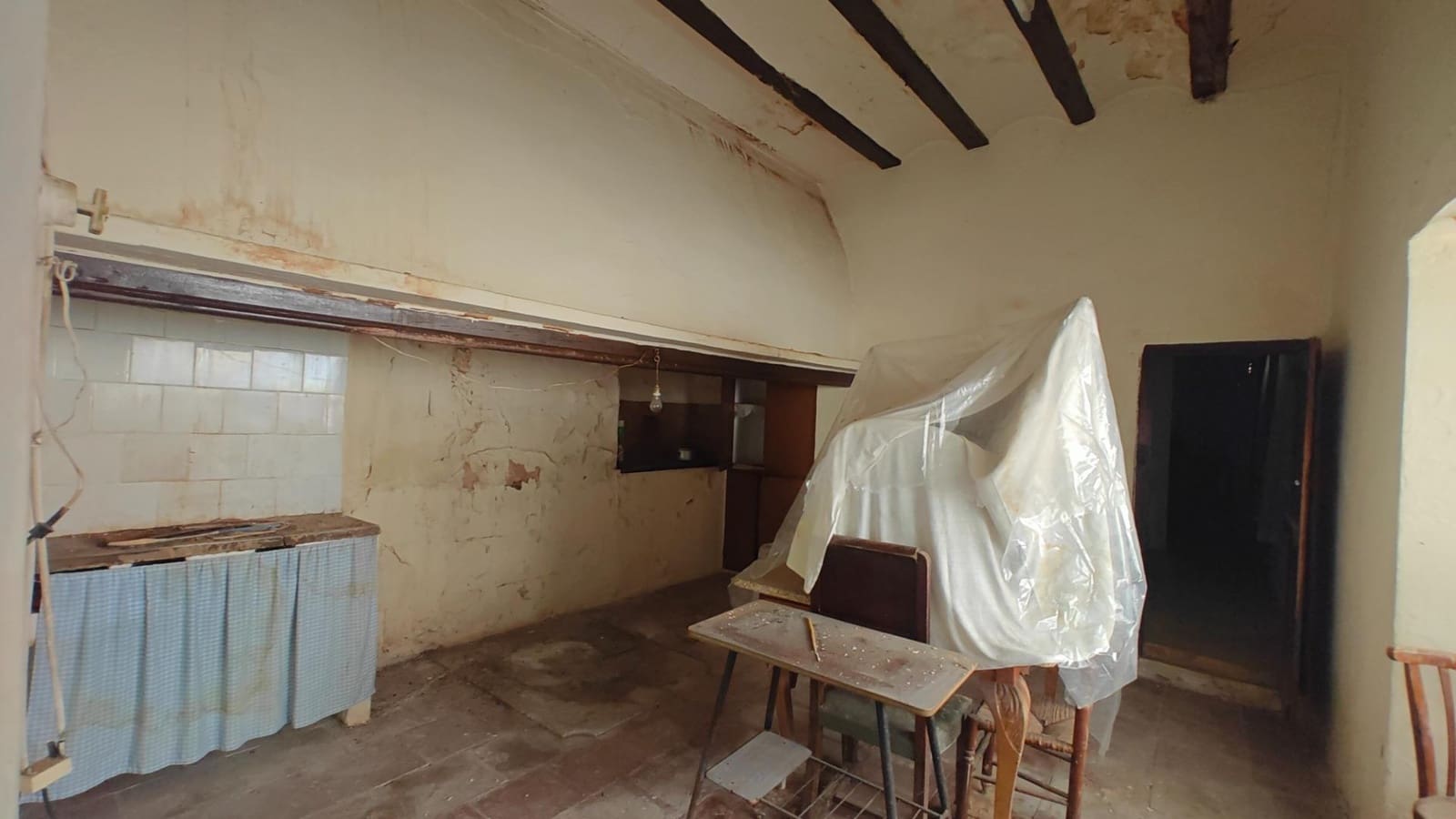 5 soverom Hus til salgs i Macastre - € 195 000 (Ref: 9132245)