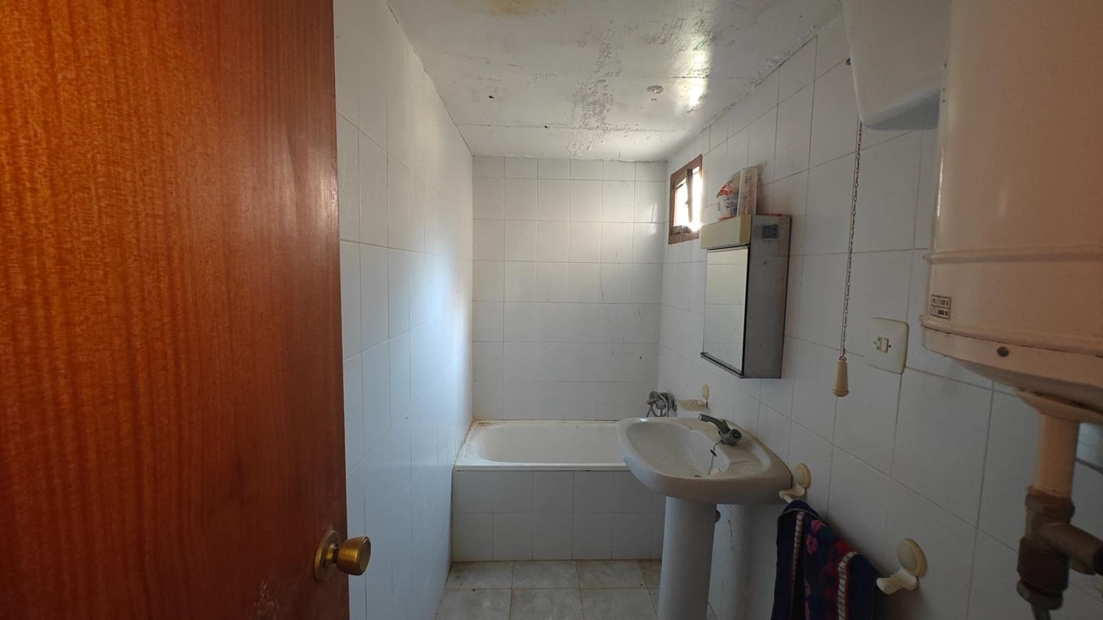 5 soverom Hus til salgs i Macastre - € 195 000 (Ref: 9132245)