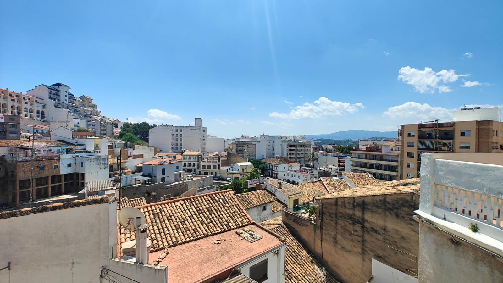 4 bedroom Townhouse for sale in Bunol - € 110,000 (Ref: 9165662)