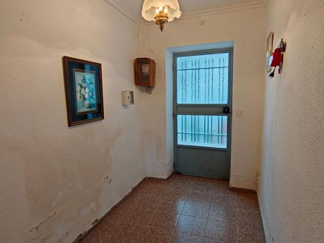 4 bedroom Townhouse for sale in Buñol - € 110,000 (Ref: 9165662)