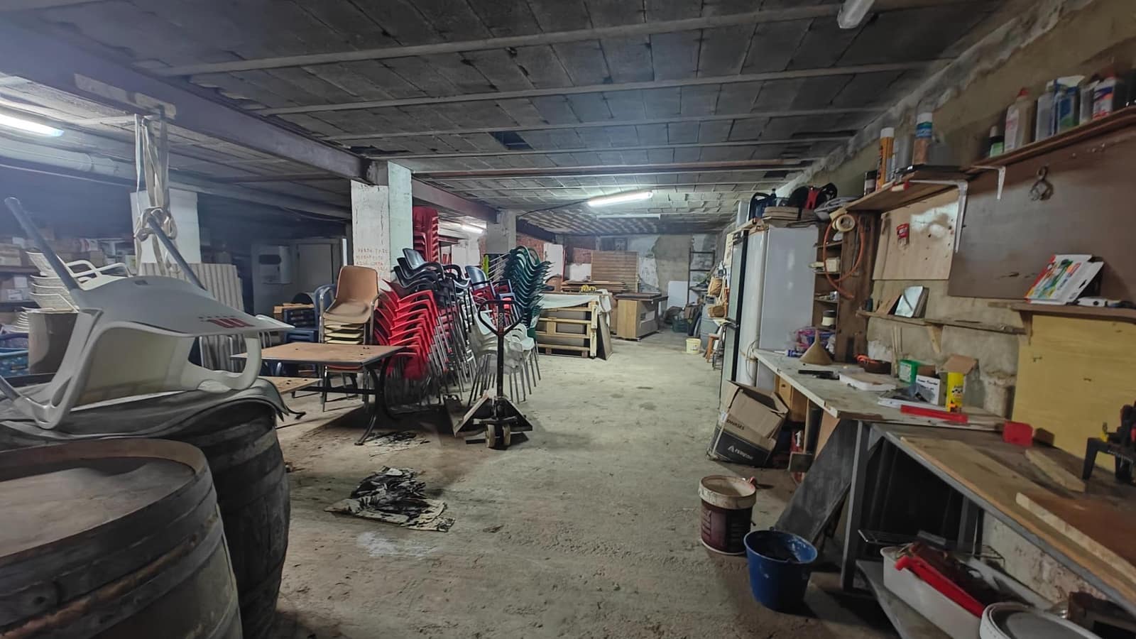 Commercieel te koop in Yatova met garage - € 36.000 (Ref: 9215338)