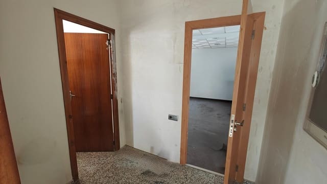 3 sypialnia Biuro na sprzedaż w Buñol z garażem - 220 000 € (Ref: 9217707)