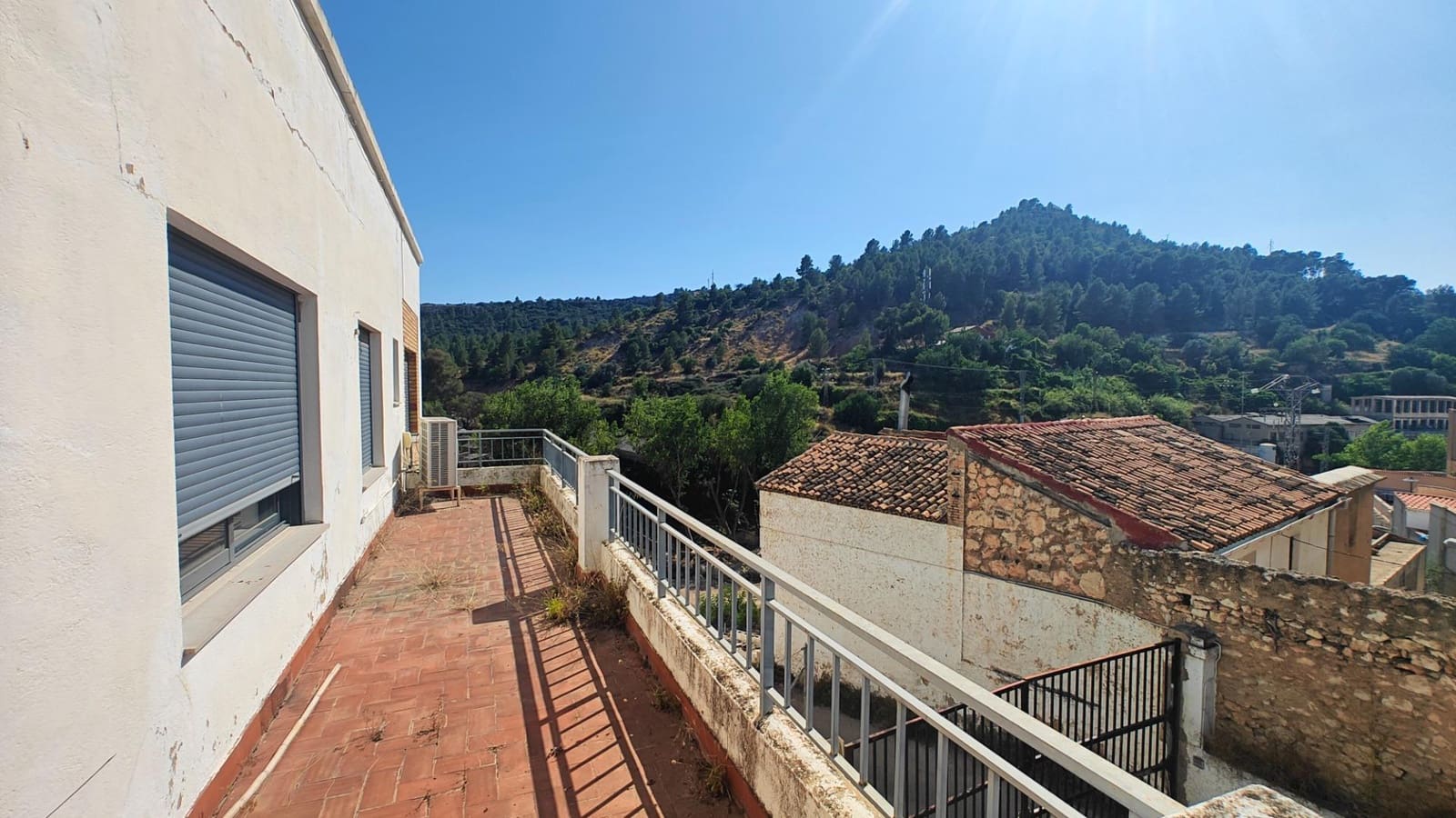 3 sypialnia Biuro na sprzedaż w Bunol z garażem - 220 000 € (Ref: 9217707)