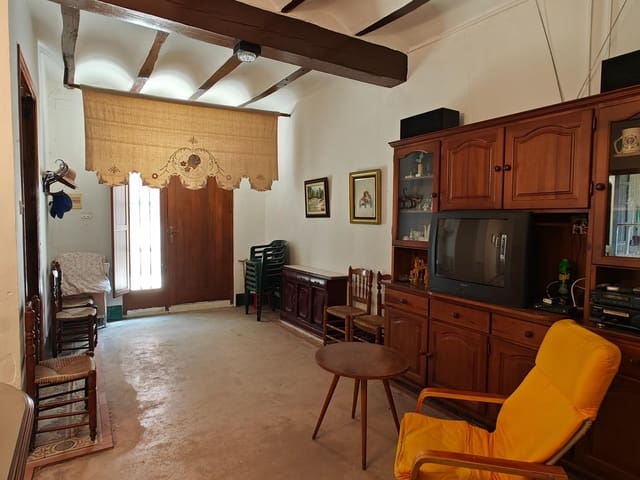 4 soverom Hus til salgs i Alborache med garasje - € 210 000 (Ref: 9269643)