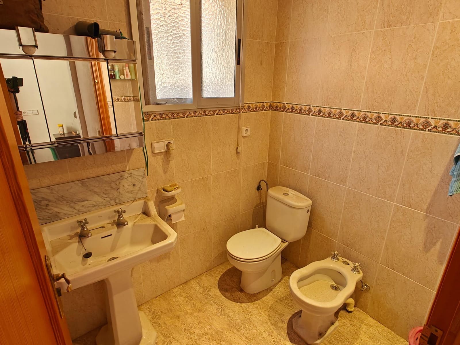 4 soveværelse Byhus til salg i Alborache med garage - € 210.000 (Ref: 9269643)