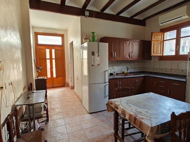 4 soverom Hus til salgs i Alborache med garasje - € 210 000 (Ref: 9269643)