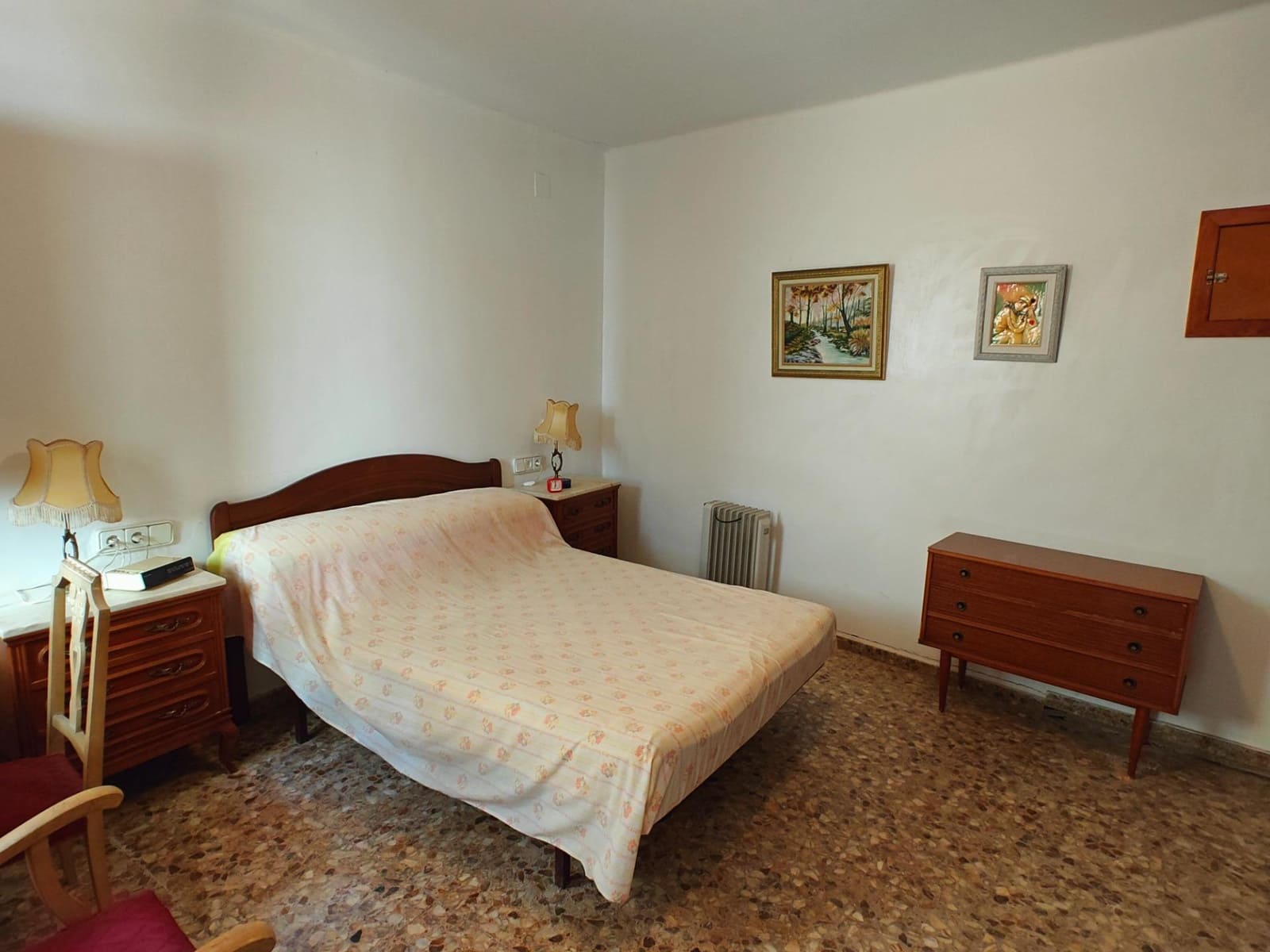 4 soveværelse Byhus til salg i Alborache med garage - € 210.000 (Ref: 9269643)