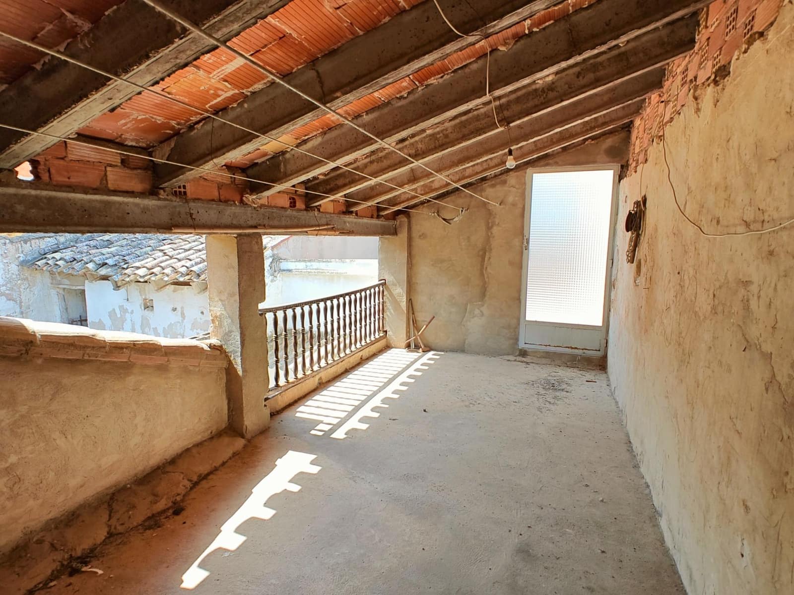 4 soveværelse Byhus til salg i Alborache med garage - € 210.000 (Ref: 9269643)