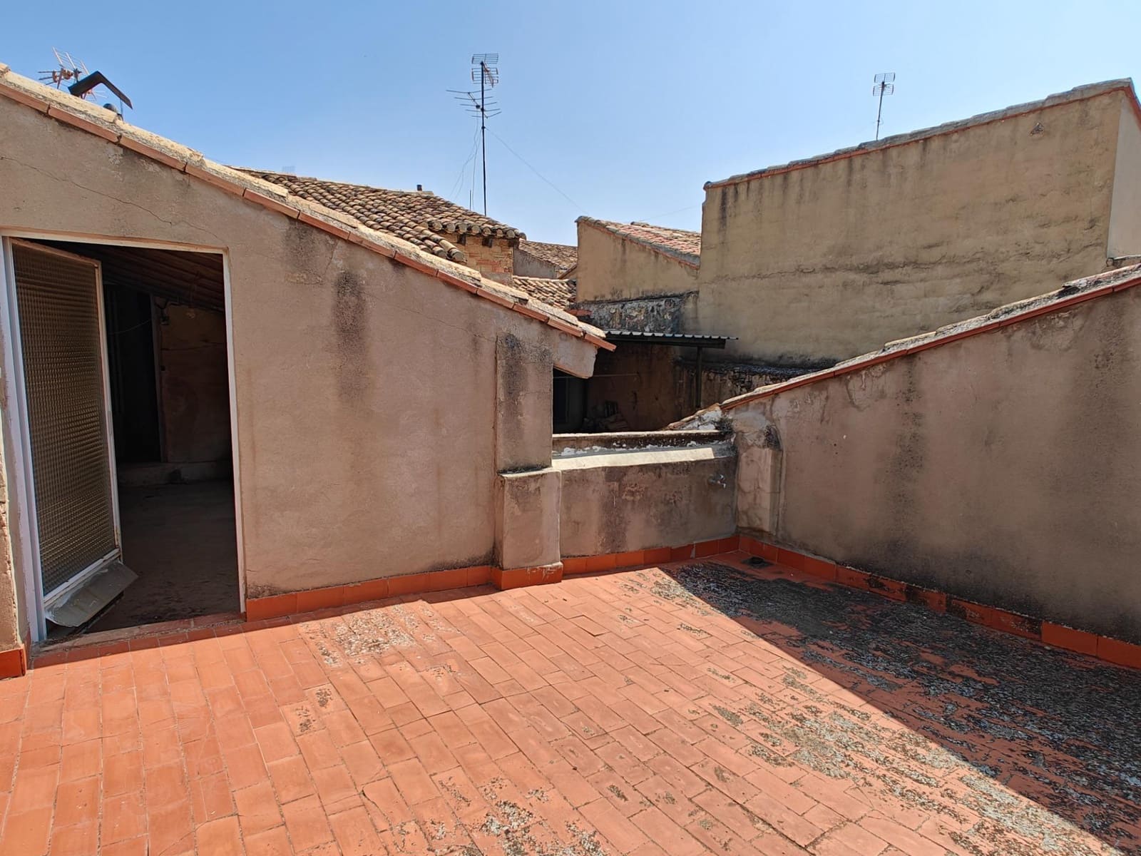 4 soveværelse Byhus til salg i Alborache med garage - € 210.000 (Ref: 9269643)