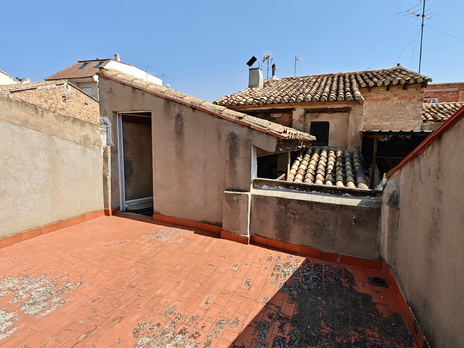 4 soveværelse Byhus til salg i Alborache med garage - € 210.000 (Ref: 9269643)