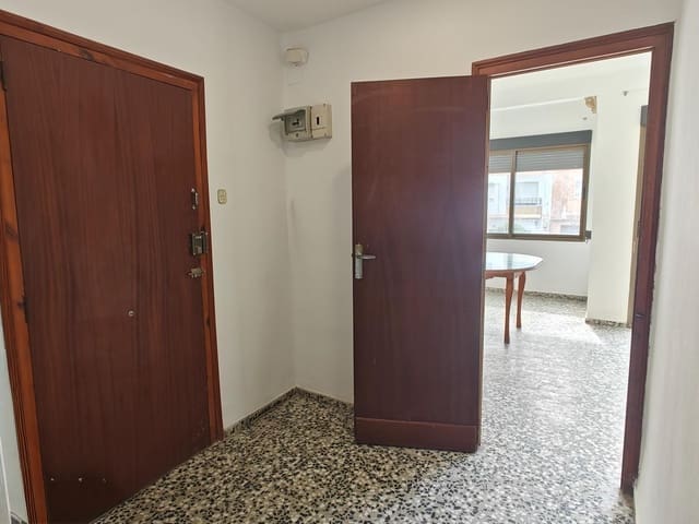 3 sovrum Lägenhet till salu i Macastre - 100 000 € (Ref: 9344665)