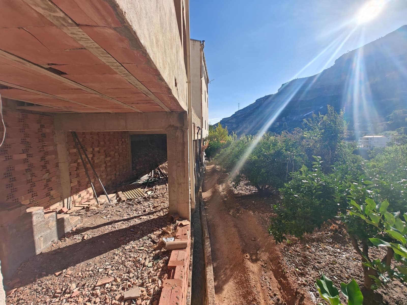 Building Plot for sale in Cortes de Pallas - € 160,000 (Ref: 9355783)