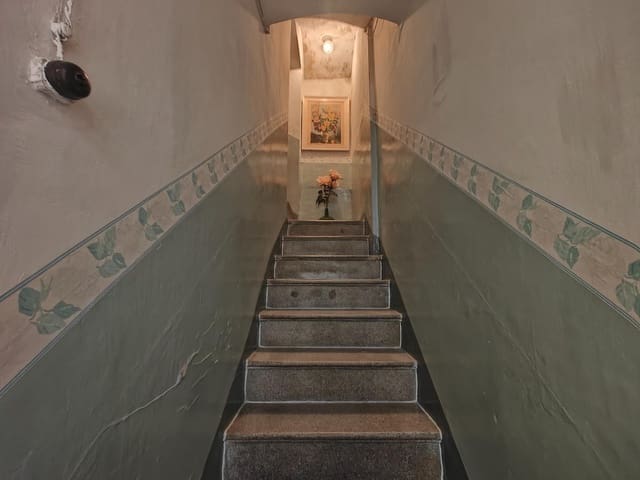 2 soverom Hus til salgs i Buñol - € 70 000 (Ref: 9359498)