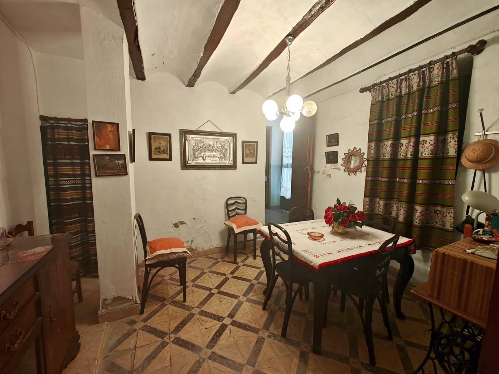 Casa de 2 habitaciones en Buñol en venta - 70.000 € (Ref: 9359498)