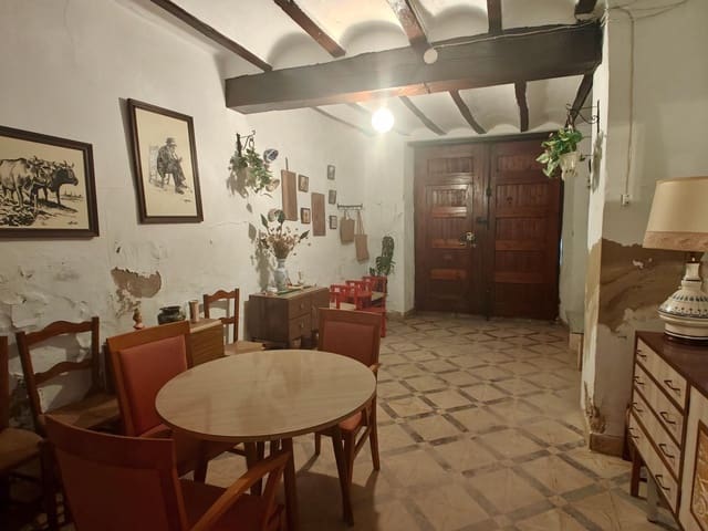 2 slaapkamer Huis te koop in Buñol - € 70.000 (Ref: 9359498)